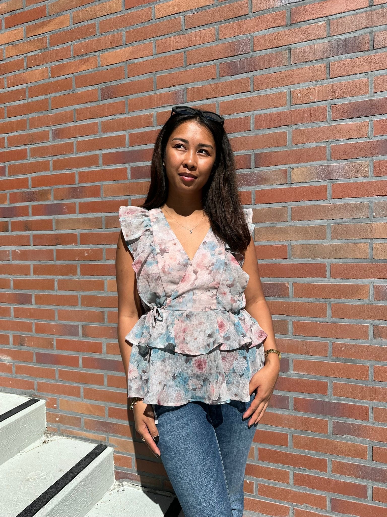 VMSABRINA Top - Burlwood